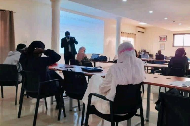 Séminaire de formation des pairs référents : acteurs clés du projet transition au sénégal du 11 au 17 mars 2021 - Reseau EVA